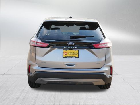 Used 2021 Ford Edge SEL AWD/4WD image 6
