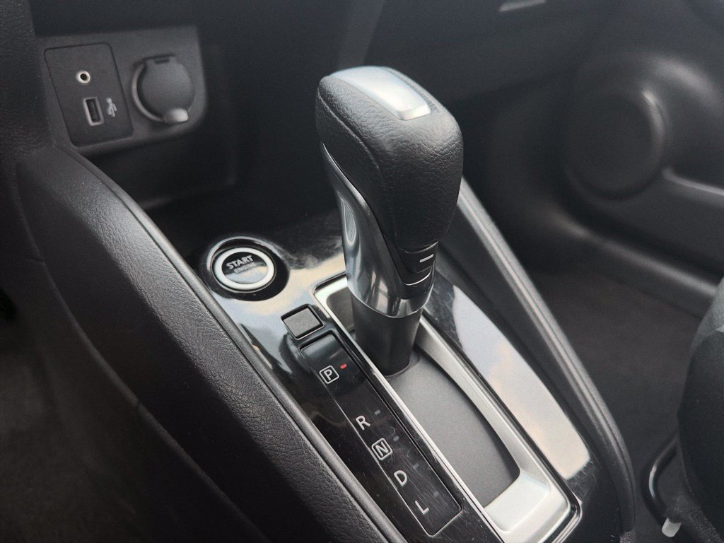 Used 2020 Nissan Kicks S FWD image 8