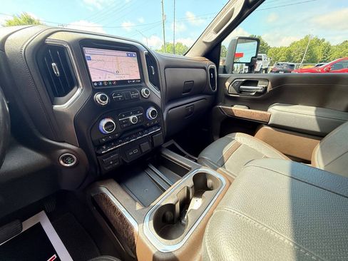Used 2023 GMC Sierra 2500 Denali w/ Denali Ultimate Package AWD/4WD image 36