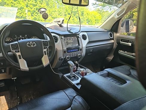 Used 2020 Toyota Tundra SR5 AWD/4WD image 3