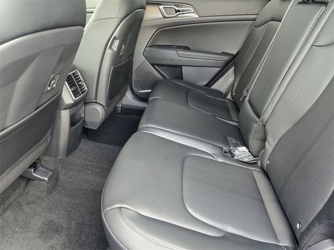 New 2026 Kia Sportage EX image 22