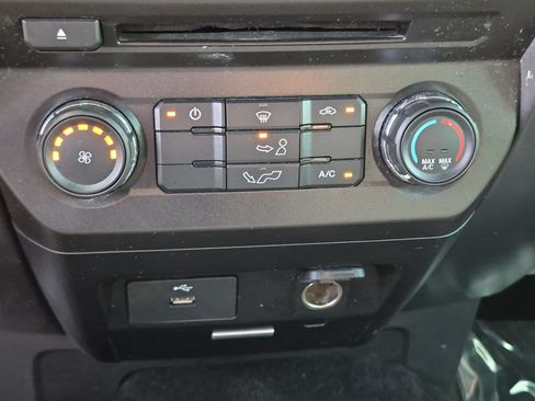Used 2018 Ford F150 XLT w/ Trailer Tow Package AWD/4WD image 21