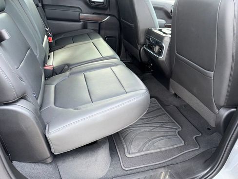 Used 2020 GMC Sierra 1500 SLT w/ SLT Premium Plus Package RWD image 33