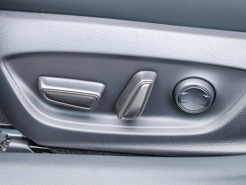 New 2026 Toyota Prius Plug-In Hybrid image 26