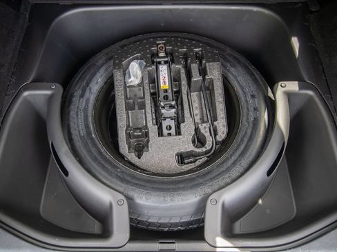 Used 2020 Jeep Grand Cherokee Altitude RWD image 43