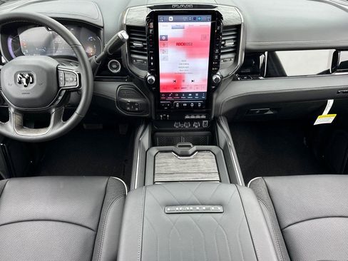 New 2026 RAM 2500 Limited image 10