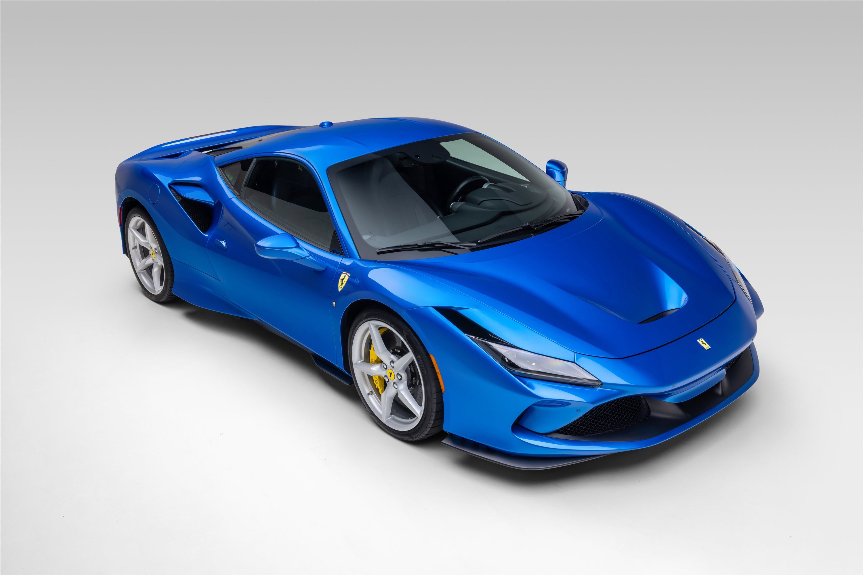 Certified 2021 Ferrari F8 Tributo RWD image 12