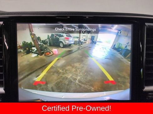 Certified 2023 Chrysler Pacifica Limited FWD image 20