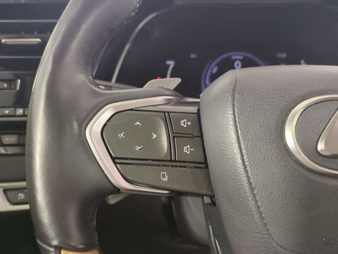 Used 2024 Lexus RX 450h AWD w/ Convenience Package image 33