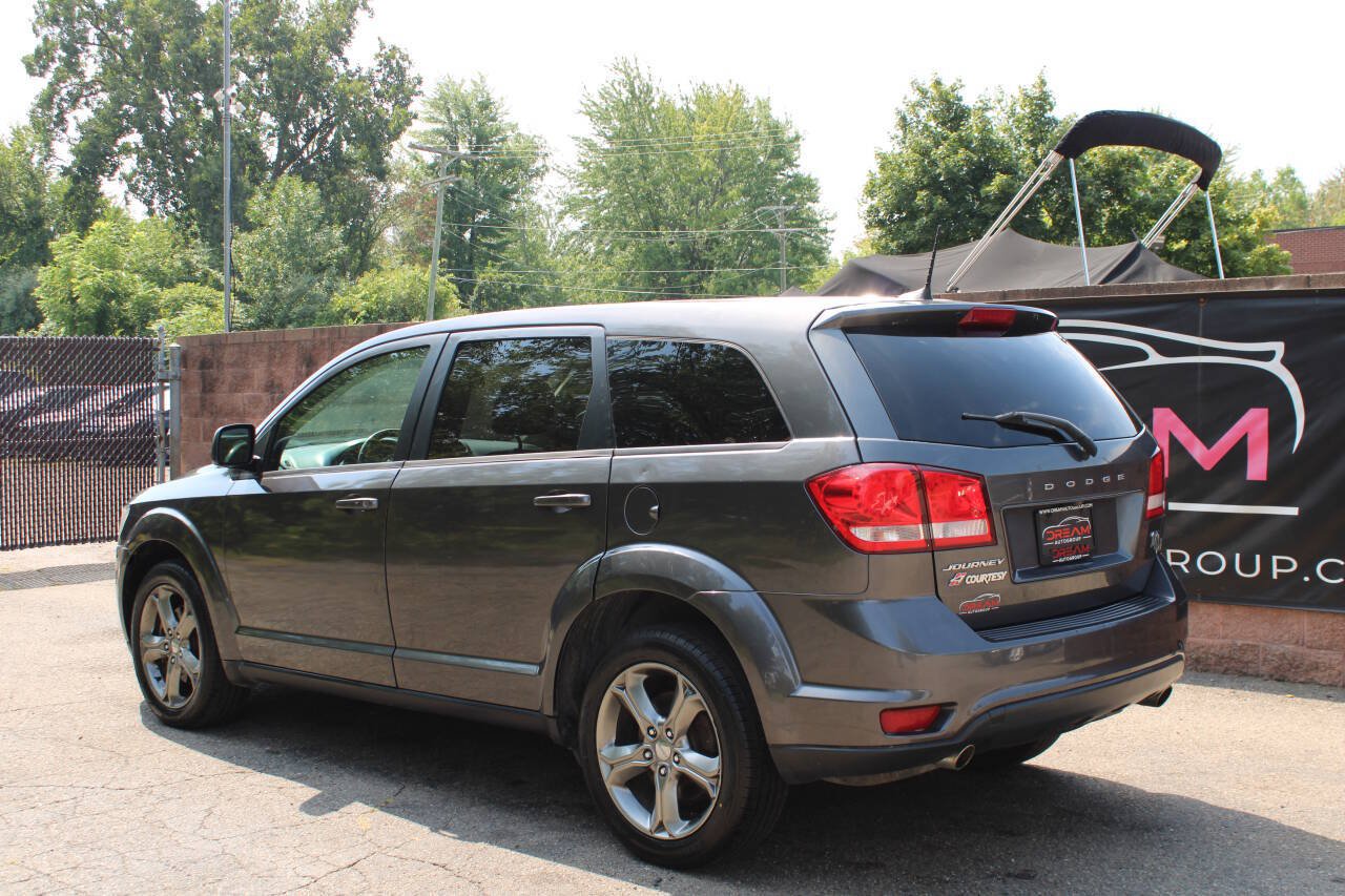 Used 2019 Dodge Journey GT AWD/4WD image 3