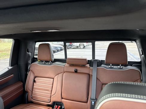 Certified 2024 GMC Sierra 1500 Denali Ultimate image 11