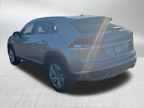 Used 2020 Volkswagen Atlas Cross Sport SEL AWD/4WD image 4