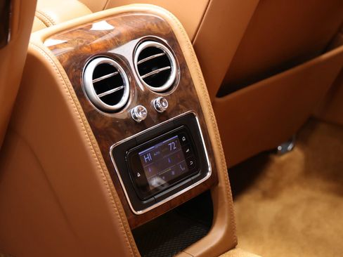 Used 2014 Bentley Flying Spur W12 AWD/4WD image 64