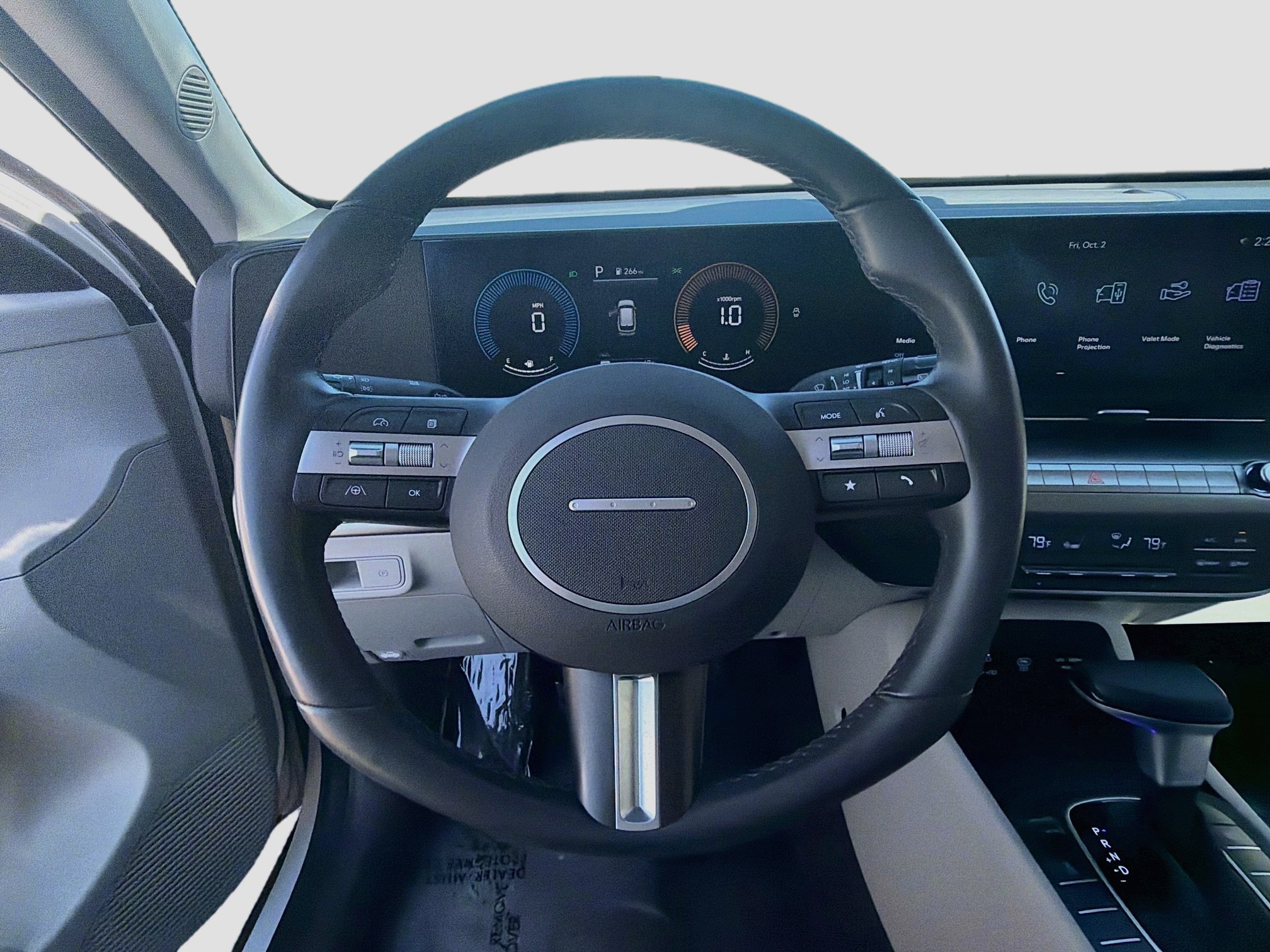 Used 2025 Hyundai Kona SEL AWD/4WD image 18