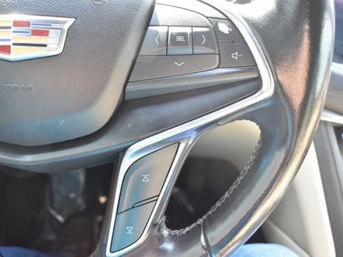 Used 2019 Cadillac XT5 Luxury FWD image 24