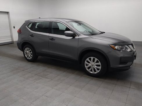 Used 2018 Nissan Rogue S AWD/4WD image 11
