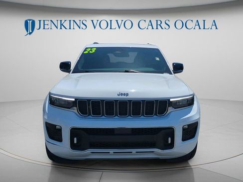 Used 2023 Jeep Grand Cherokee Overland w/ Luxury Tech Group IV image 8