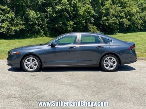 Used 2025 Honda Accord LX image 4