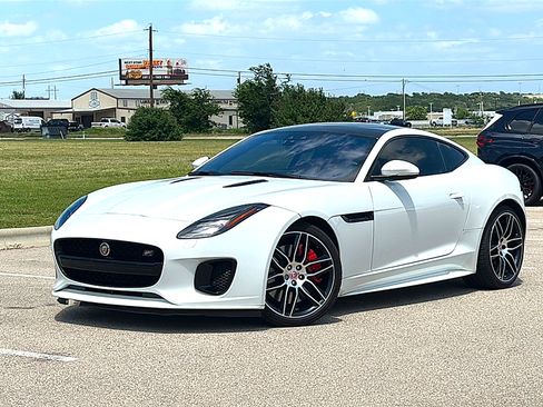 Used 2020 Jaguar F-TYPE Coupe RWD image 2