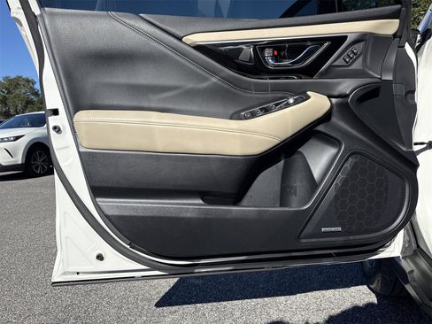 Used 2022 Subaru Outback Limited XT image 14