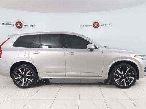 Used 2024 Volvo XC90 B6 Plus w/ Protection Package Premier AWD/4WD image 2