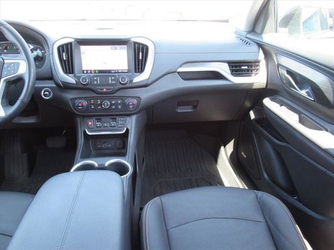 Used 2021 GMC Terrain SLT w/ Infotainment Package II image 14