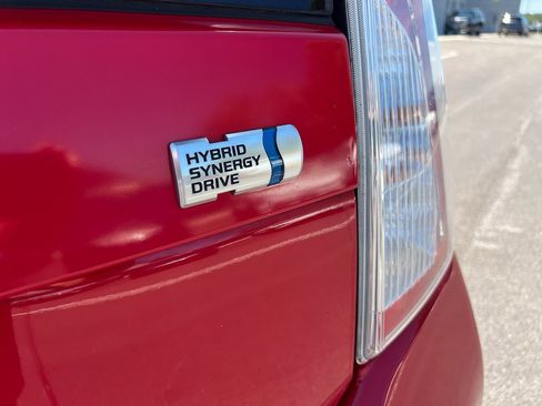 Used 2015 Toyota Prius Persona Series FWD image 5