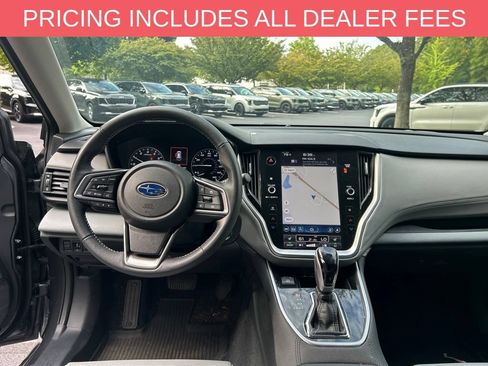 Used 2025 Subaru Outback Premium w/ Popular Package #1A AWD/4WD image 2