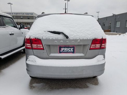 Used 2017 Dodge Journey SE image 6