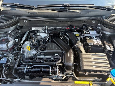 Used 2026 Volkswagen Taos S FWD image 29