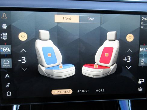 Used 2024 Land Rover Range Rover Sport SE image 29