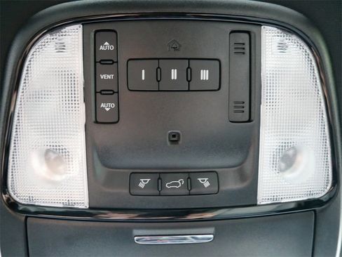 Used 2021 Dodge Durango R/T w/ Blacktop Package image 25