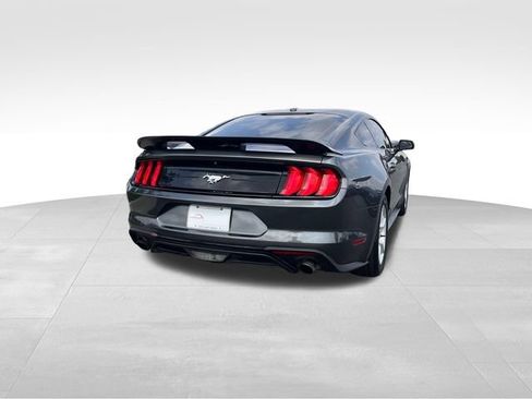Used 2019 Ford Mustang Coupe RWD image 5