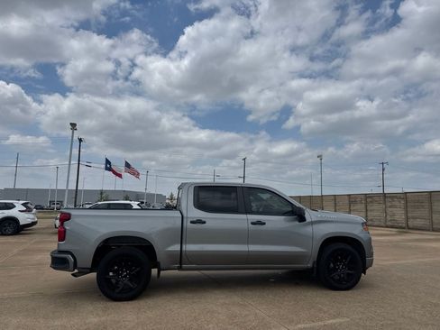 Used 2025 Chevrolet Silverado 1500 Custom RWD image 26