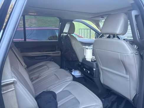 Used 2021 Ford Expedition Max Limited RWD image 27