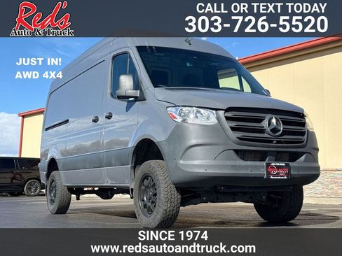 Used 2024 Mercedes-Benz Sprinter 2500 image 1