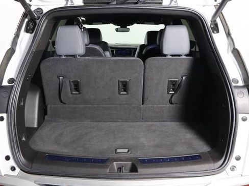Used 2023 Buick Enclave Essence w/ Trailering Package, 5000 lbs. FWD image 18
