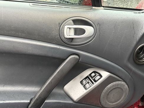 Used 2009 Mitsubishi Eclipse GS image 9