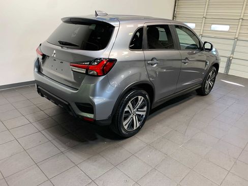 Used 2020 Mitsubishi Outlander Sport SE image 3