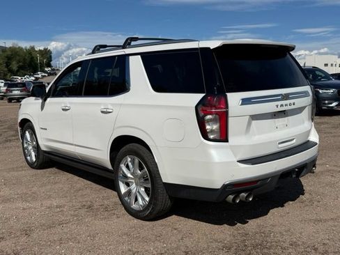 Used 2021 Chevrolet Tahoe High Country AWD/4WD image 3