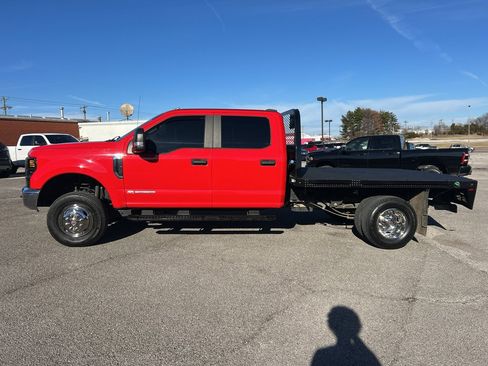 Used 2020 Ford F350 XL w/ Power Equipment Group image 11