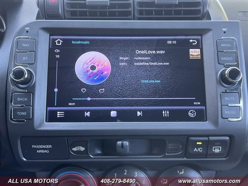 Used 2008 Honda Fit Sport image 37