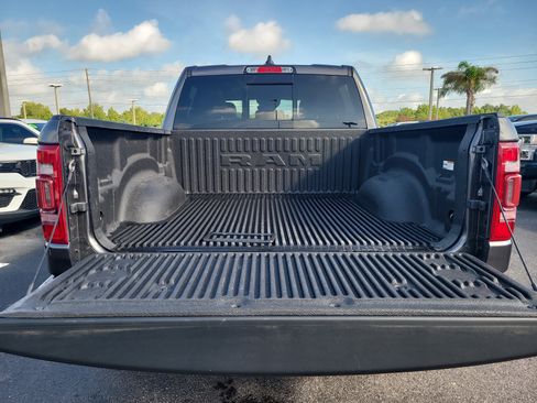 Used 2023 RAM 1500 Laramie AWD/4WD image 8