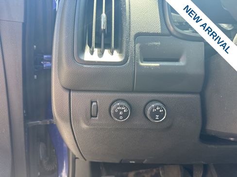 Used 2015 Chevrolet Colorado LT w/ Luxury Package AWD/4WD image 19