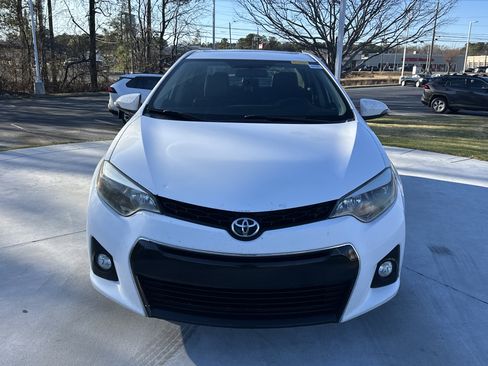 Used 2014 Toyota Corolla S image 3