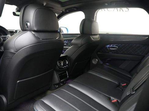 Certified 2021 Bentley Bentayga image 21