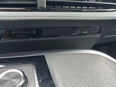 Used 2025 Buick Enclave Preferred image 29