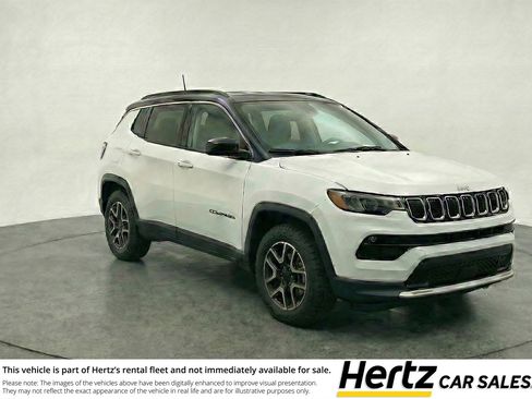 Used 2025 Jeep Compass Trailhawk AWD/4WD image 1
