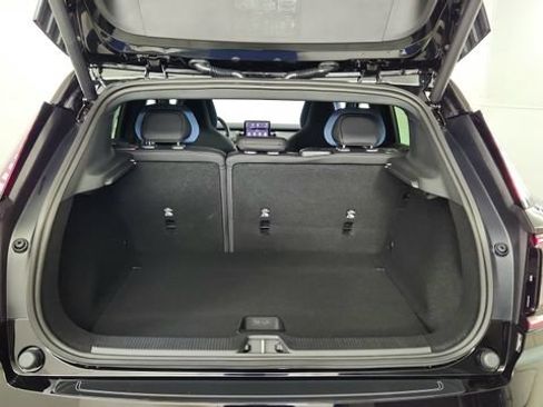 New 2026 Volvo EX30 Plus w/ Protection Package Premier AWD/4WD image 37