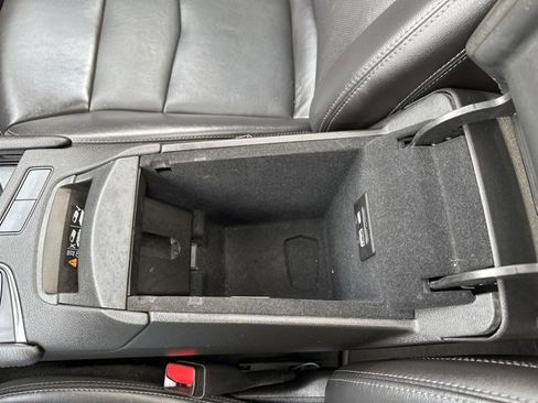 Used 2020 Cadillac XT5 Premium Luxury image 28